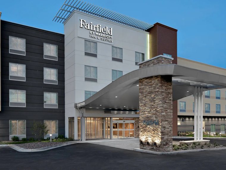 Fairfield by Marriott Inn & Suites, Lake Geneva, Wisconsin
